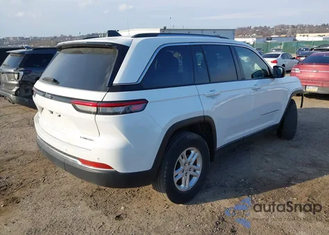 2023 Jeep Grand Cherokee Laredo 4X4 из США, поврежденный, VIN 1C4RJHAG0PC548572